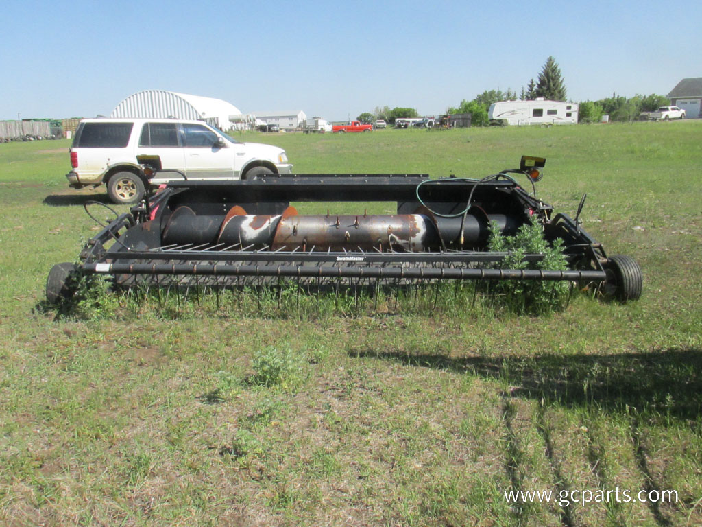 PMH-B  HEADER W/14FT SWATHMASTER